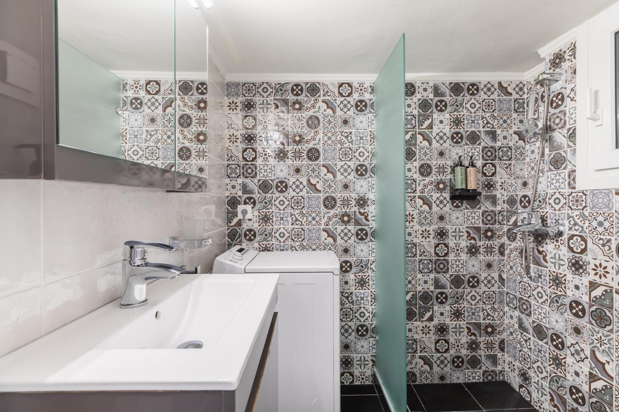 Danae By Halu! 2-Bedroom Apartment In The Center 塞萨洛尼基 外观 照片